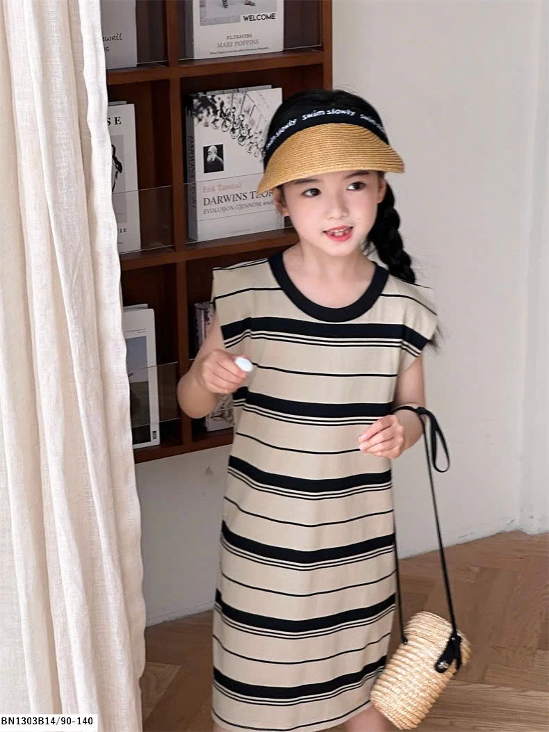 ĐẦM COTTON KẺ NGANG XOẮN LƯNG