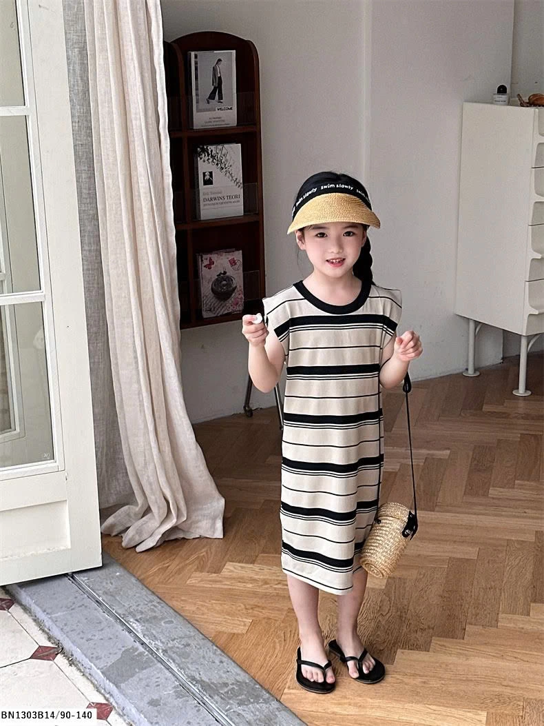 ĐẦM COTTON KẺ NGANG XOẮN LƯNG