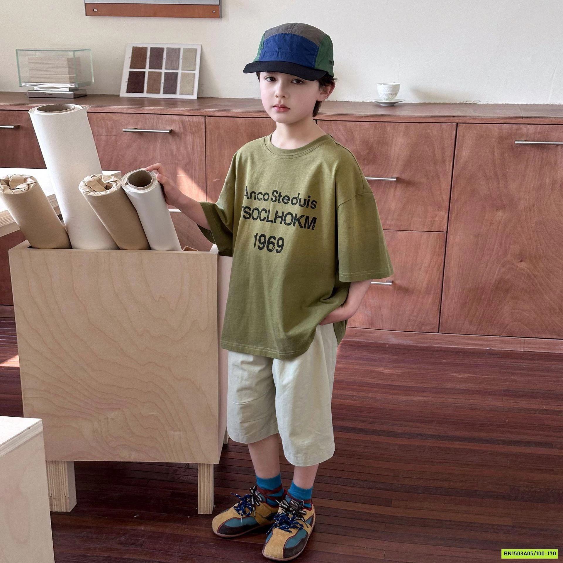 ÁO RÊU LOANG IN CHỮ