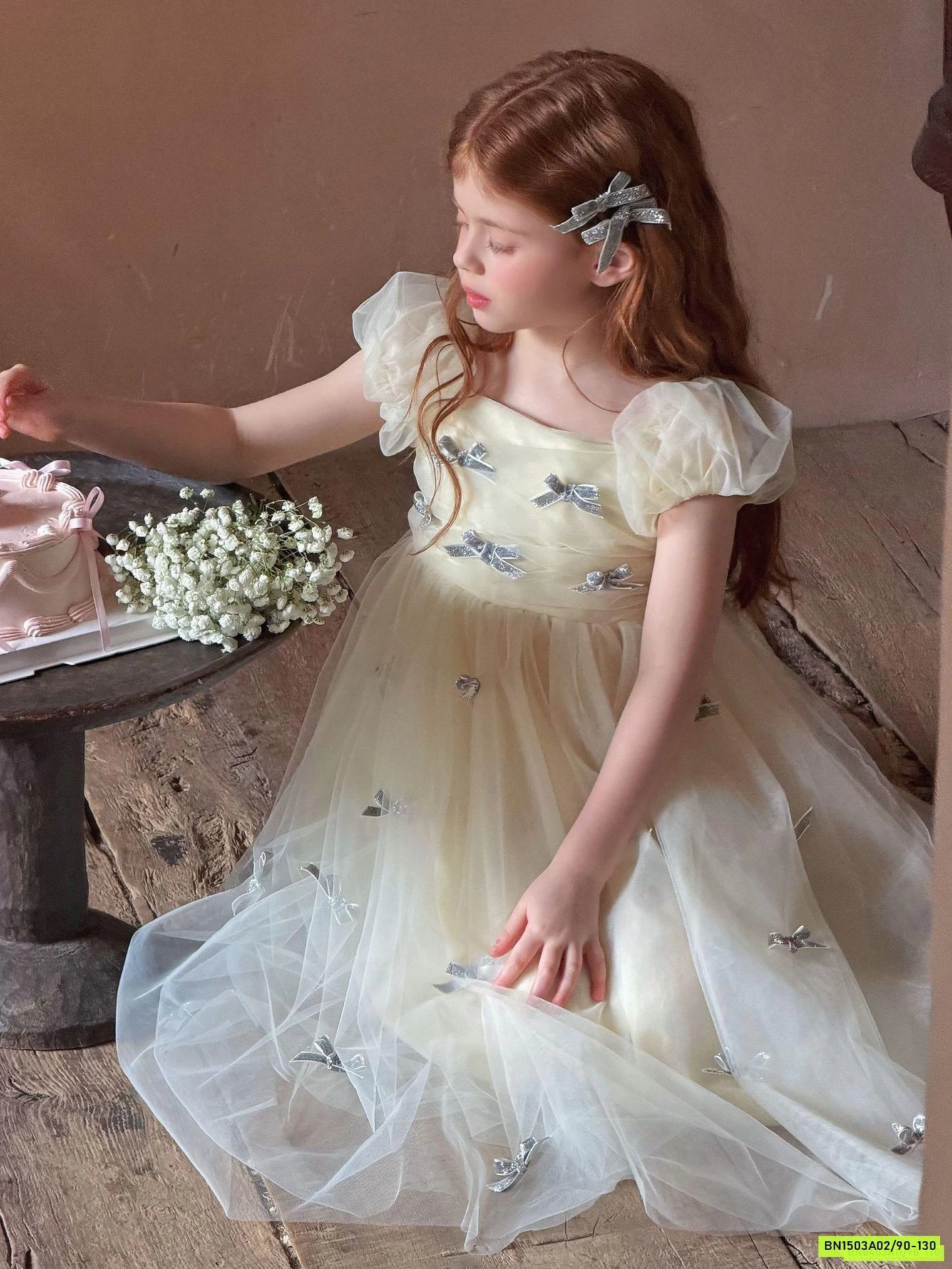 ĐẦM VOAN CÔNG CHÚA GẮN NƠ OTALY