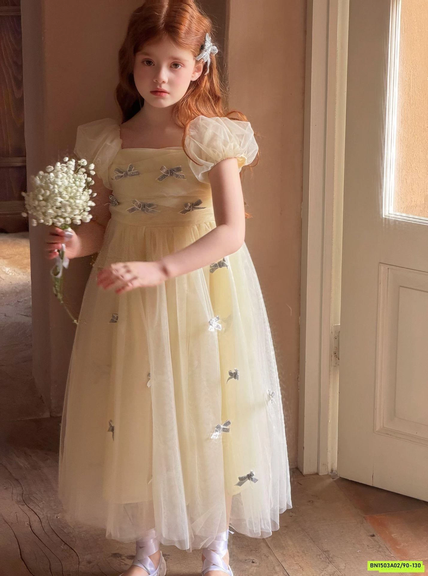 ĐẦM VOAN CÔNG CHÚA GẮN NƠ OTALY