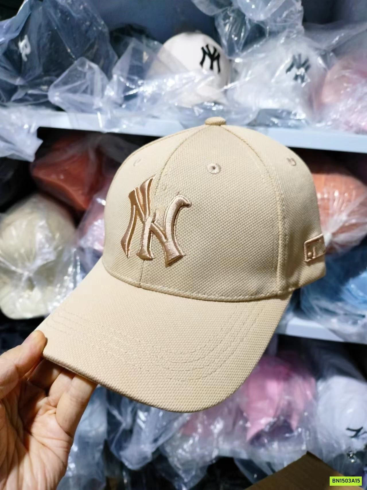 MŨ KẾT NAM NỮ N.Y