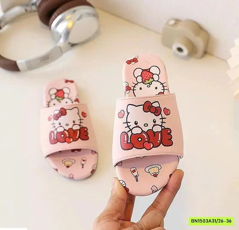 DÉP LÊ ELSA MICKEY BÉ GÁI