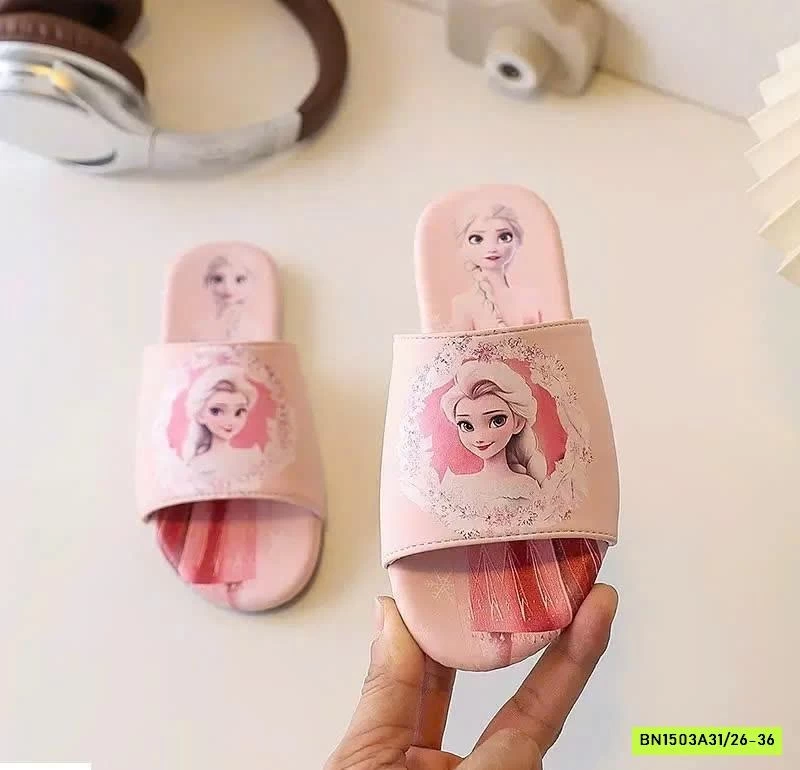 DÉP LÊ ELSA MICKEY BÉ GÁI