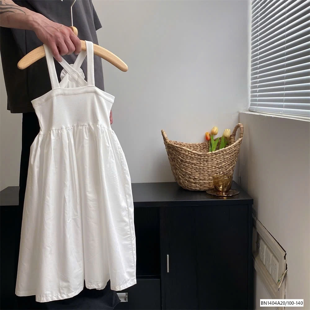 ĐẦM CỔ YẾM GẮN HOA