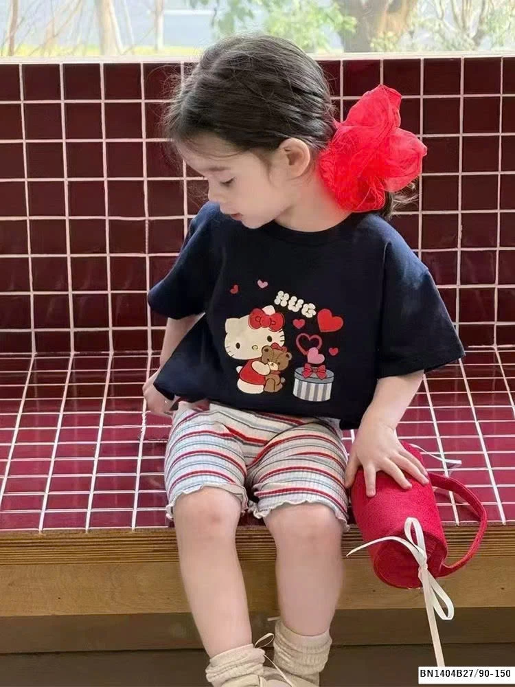 SÉT ÁO THUN KITTY MIX QUẦN LEG ĐÙI KẺ