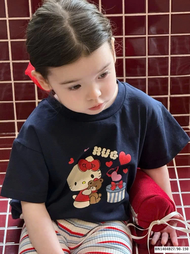 SÉT ÁO THUN KITTY MIX QUẦN LEG ĐÙI KẺ