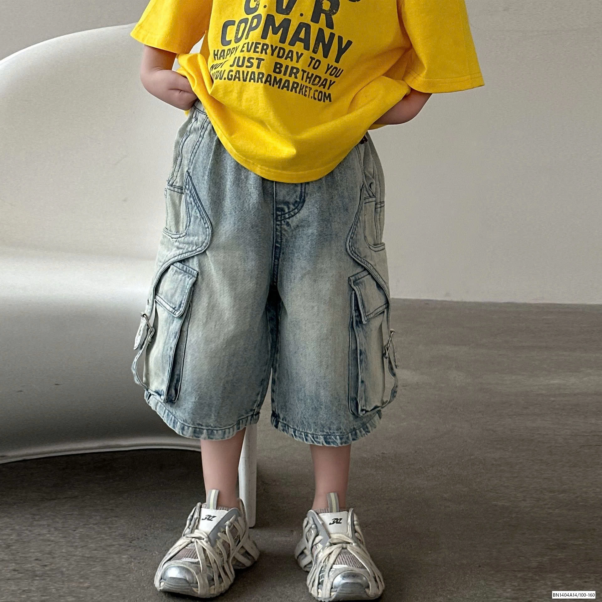 SÉT ÁO VÀNG MIX SHORT JEANS