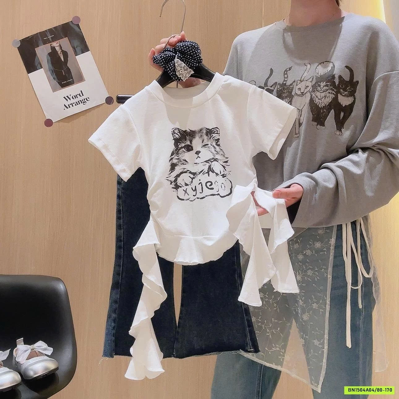 ÁO CỘC TAY HOẠ TIẾT MÈO CUTE