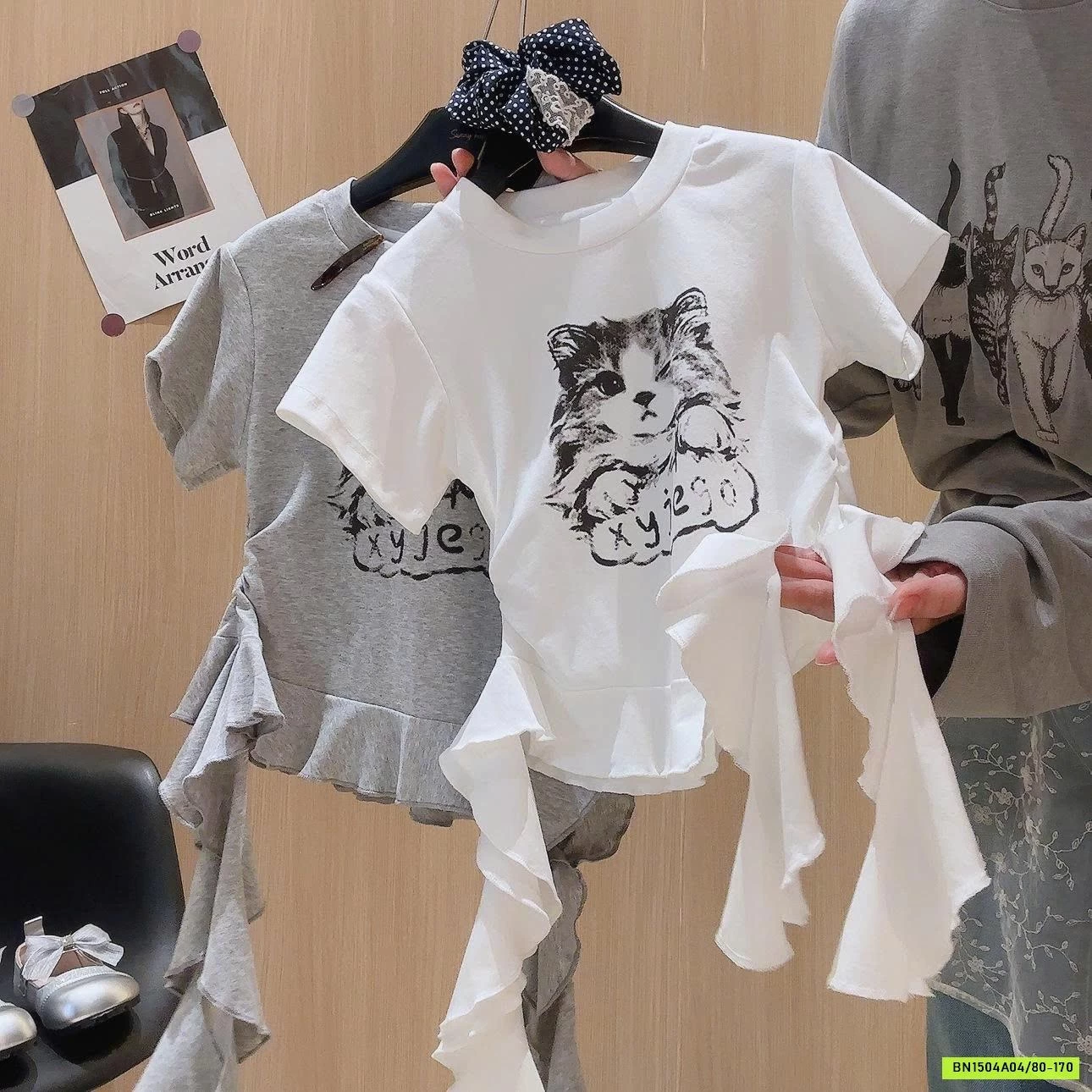 ÁO CỘC TAY HOẠ TIẾT MÈO CUTE