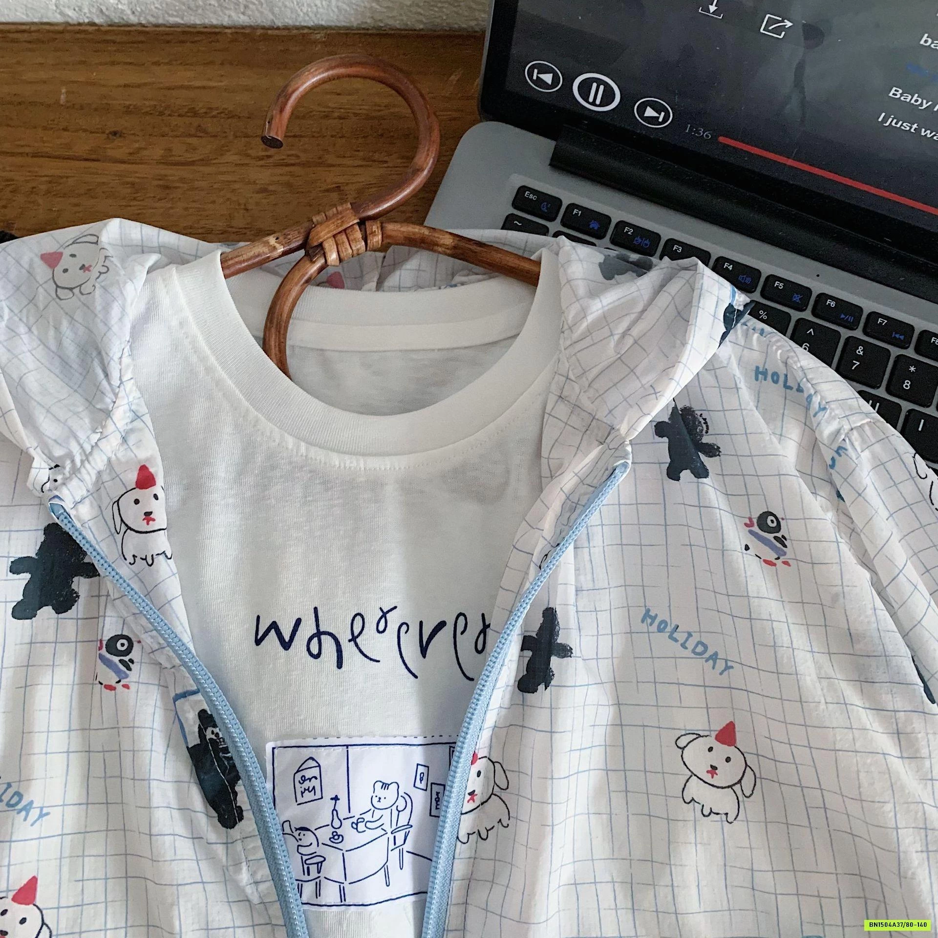 KHOÁC GIÓ TENCEL CHỐNG NẮNG HOẠT HÌNH