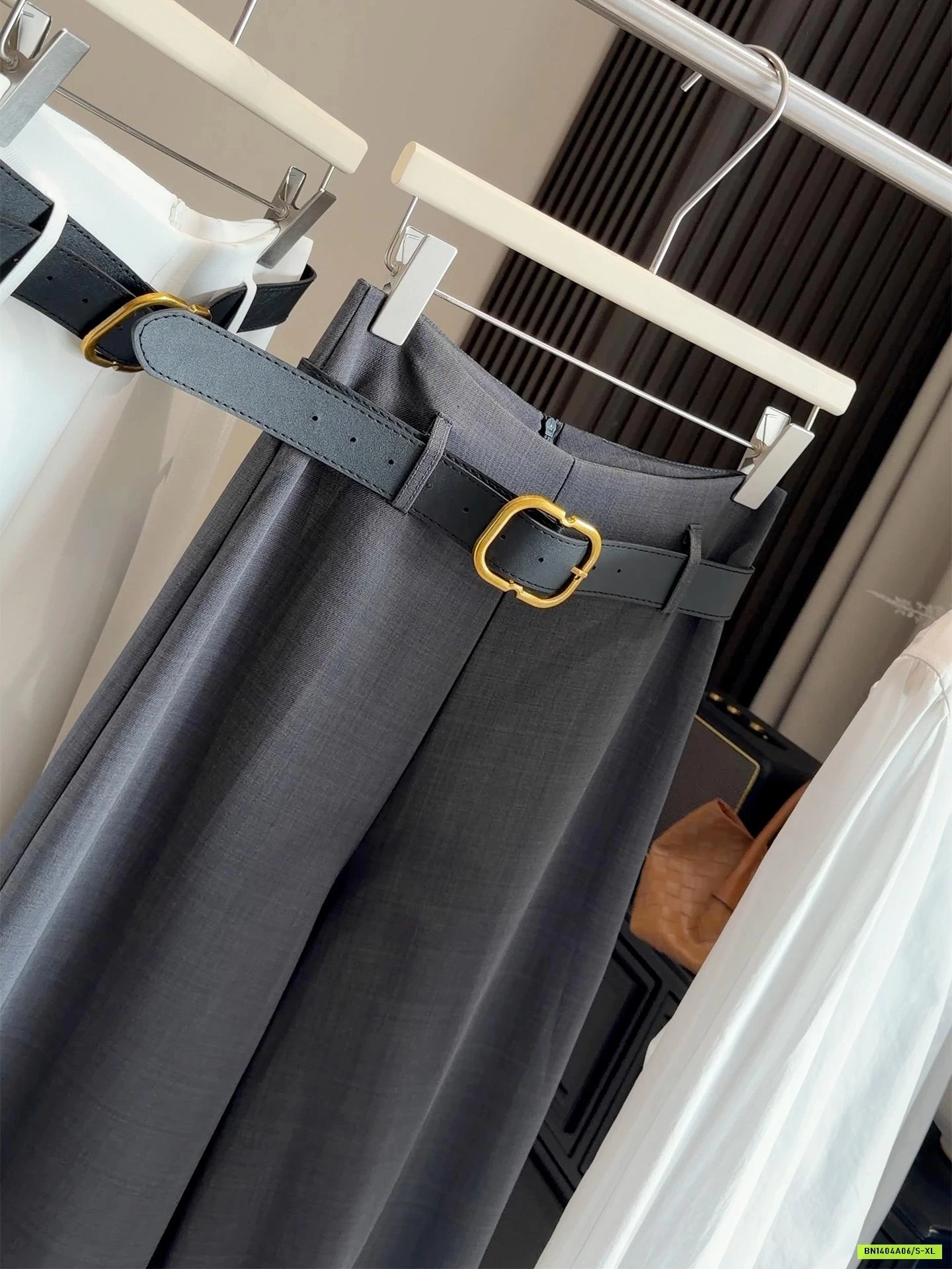 QUẦN TÂY ỐNG RỘNG ANNA