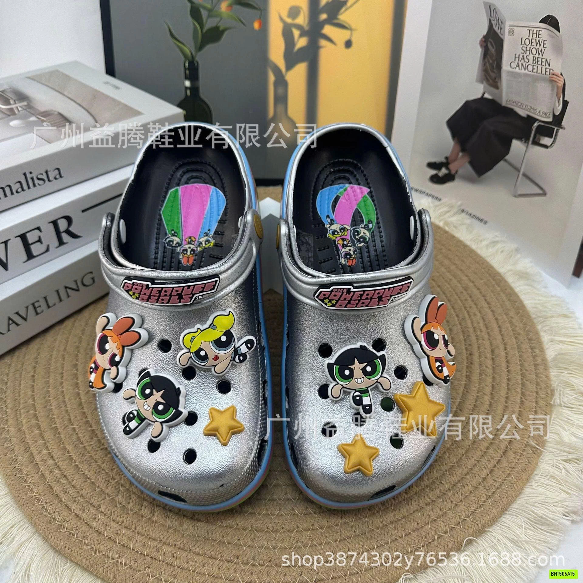 CROCS POWERPUFF GIRLS SIÊU XỊN