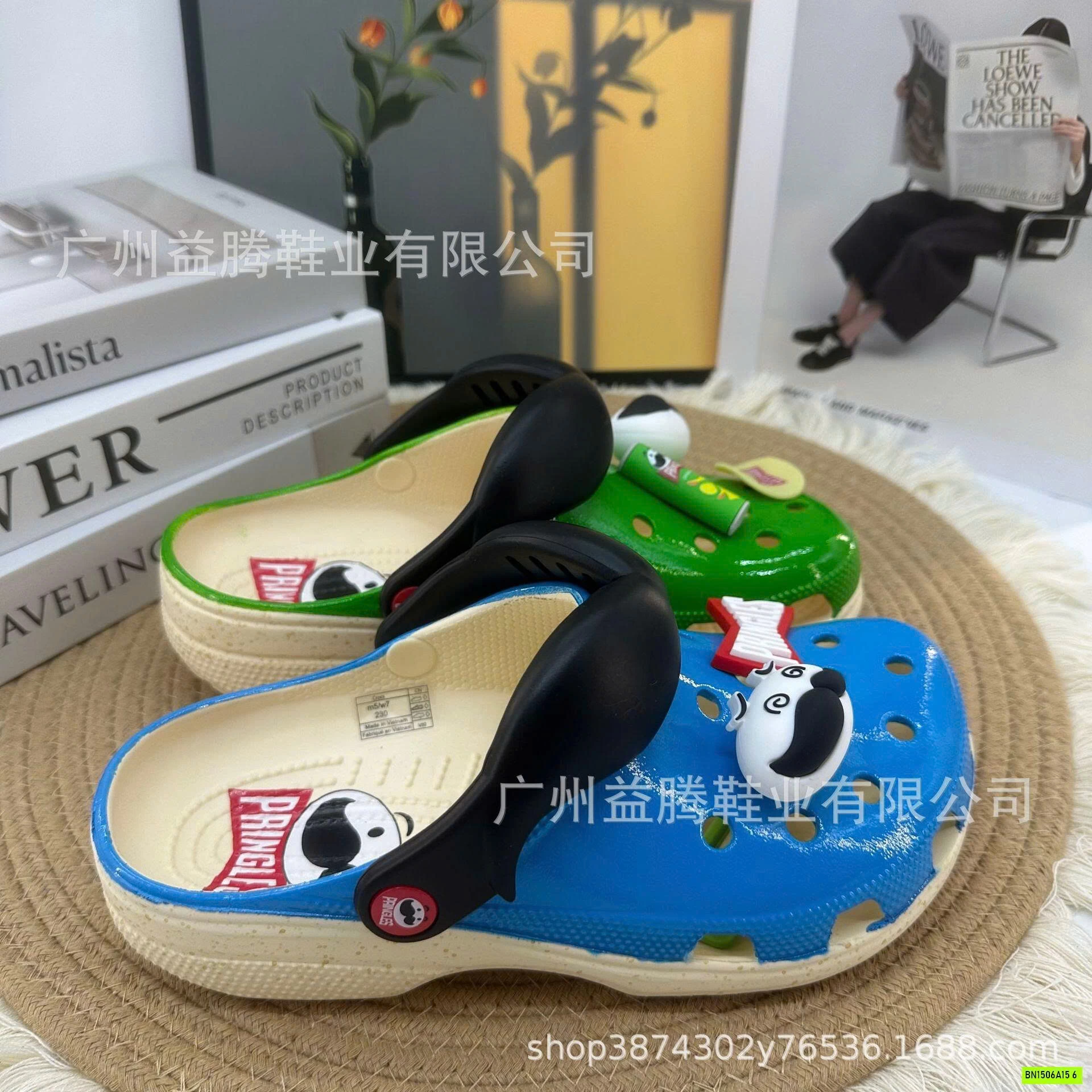 CROCS MR. P KHOAI TÂY CHIÊN