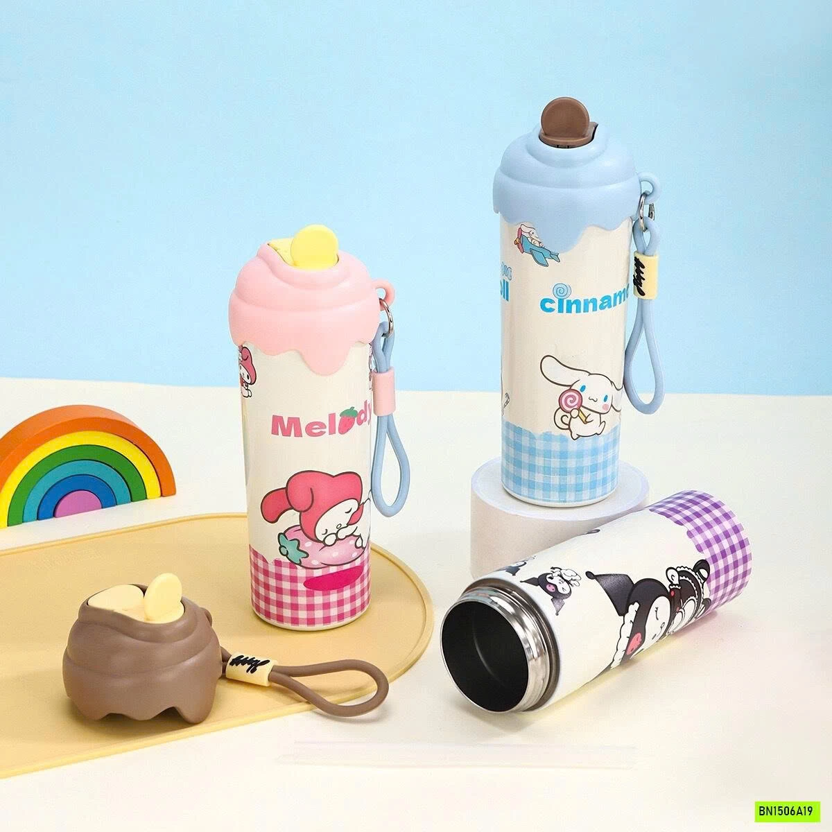 BÌNH NƯỚC SANRIO