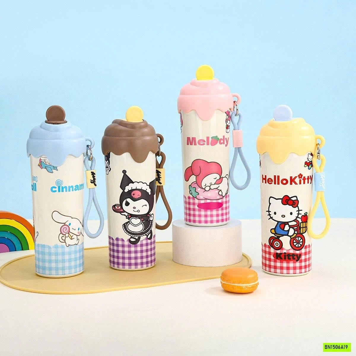 BÌNH NƯỚC SANRIO