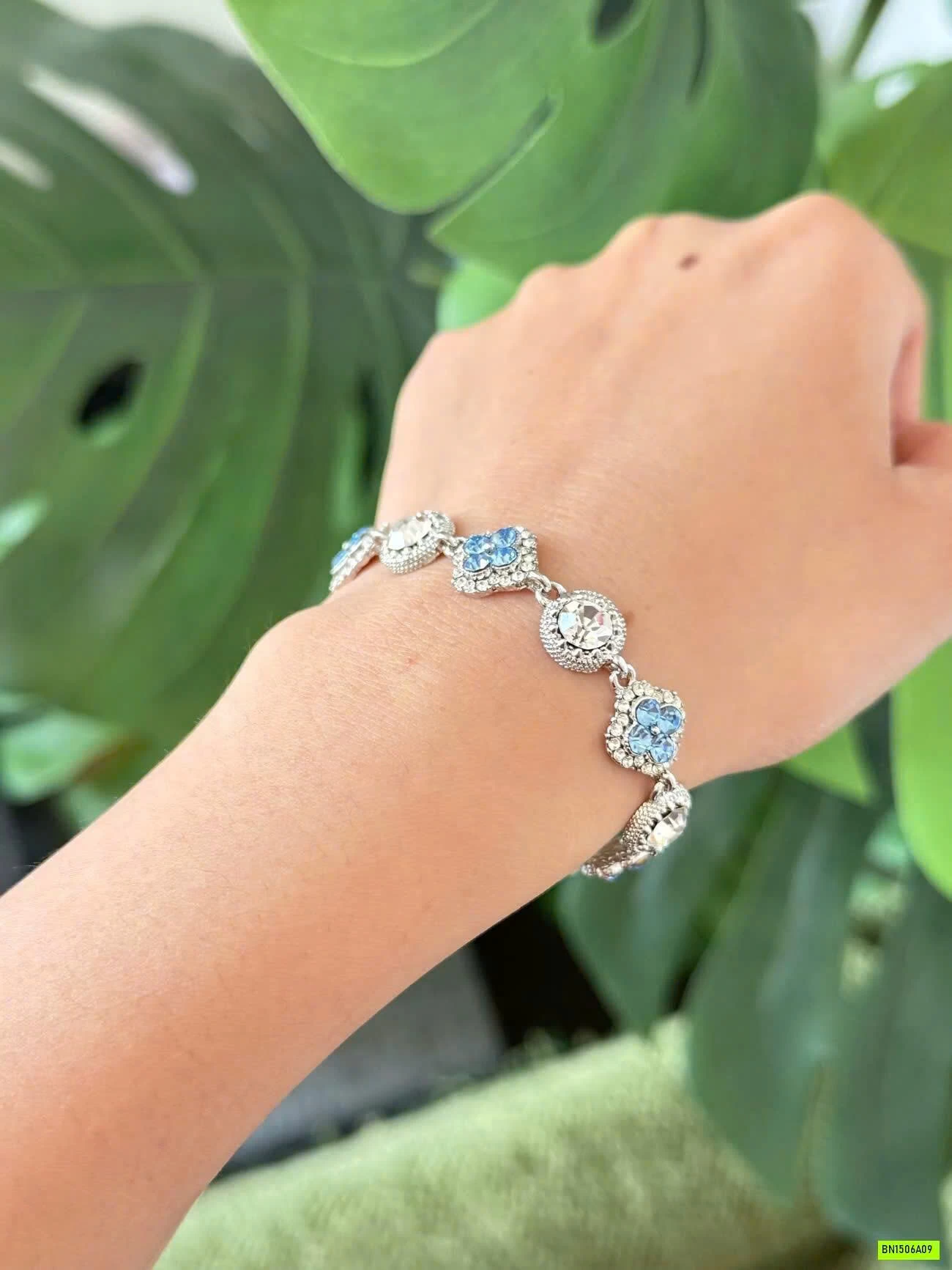LẮC CHARM GOLICC