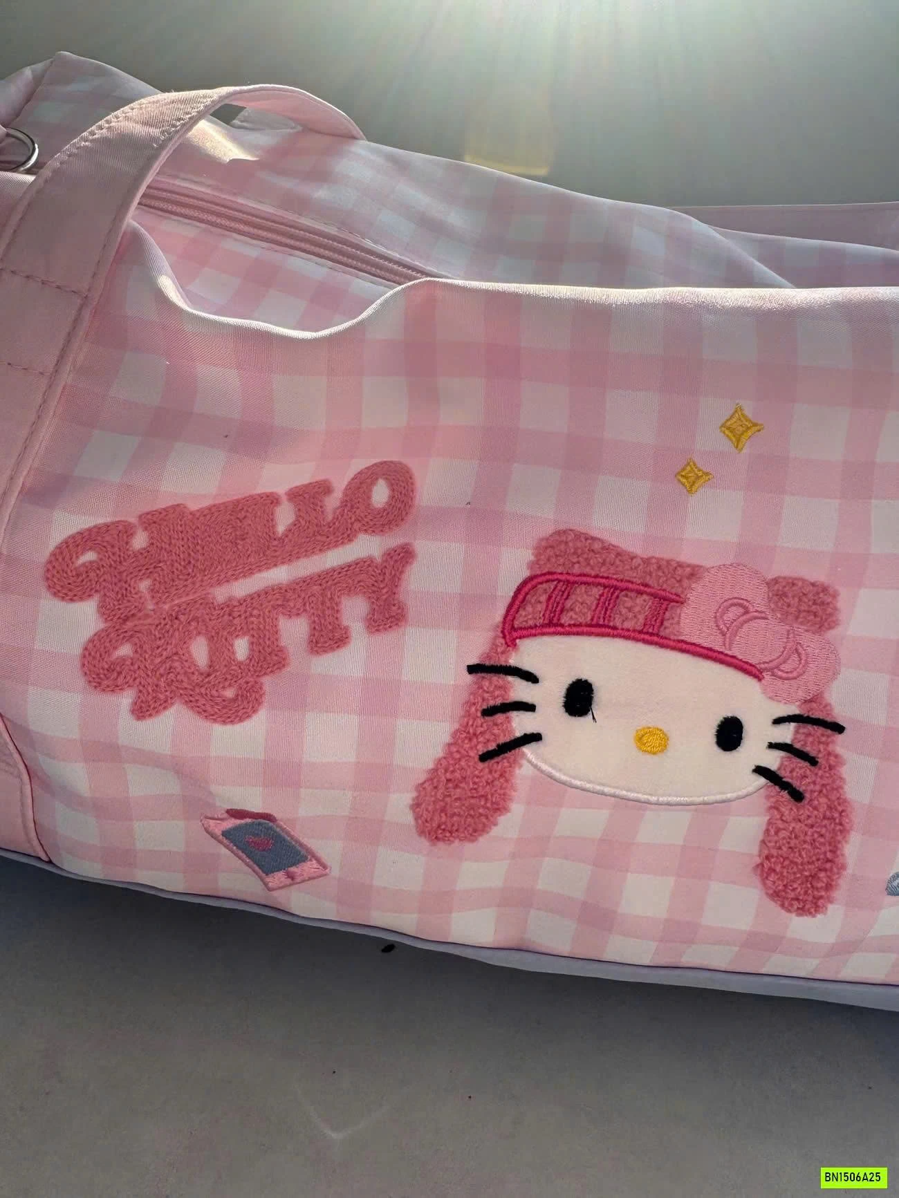 TÚI DU LỊCH KITTY HỒNG