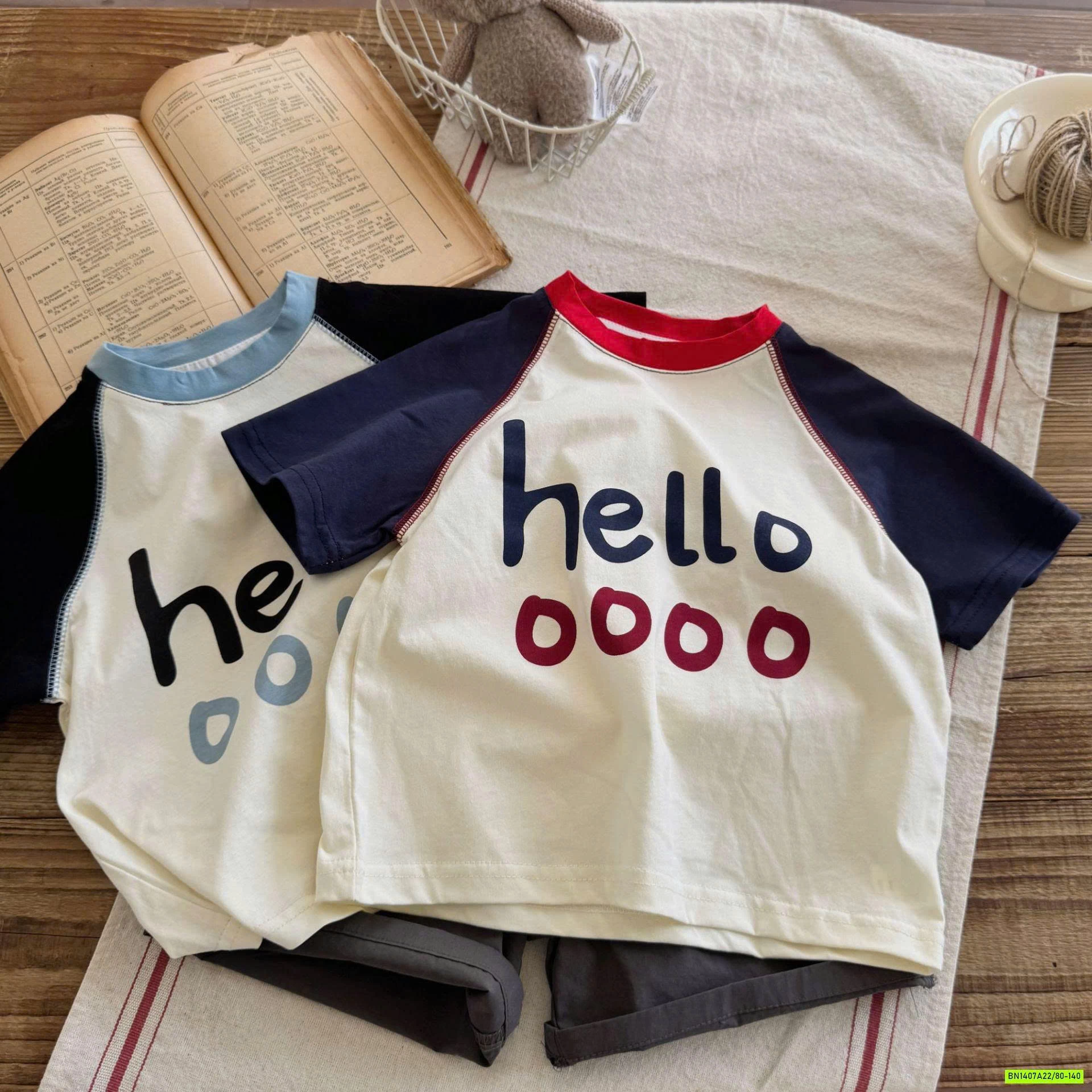 ÁO THUN HELLO PHỐI MÀU TAY