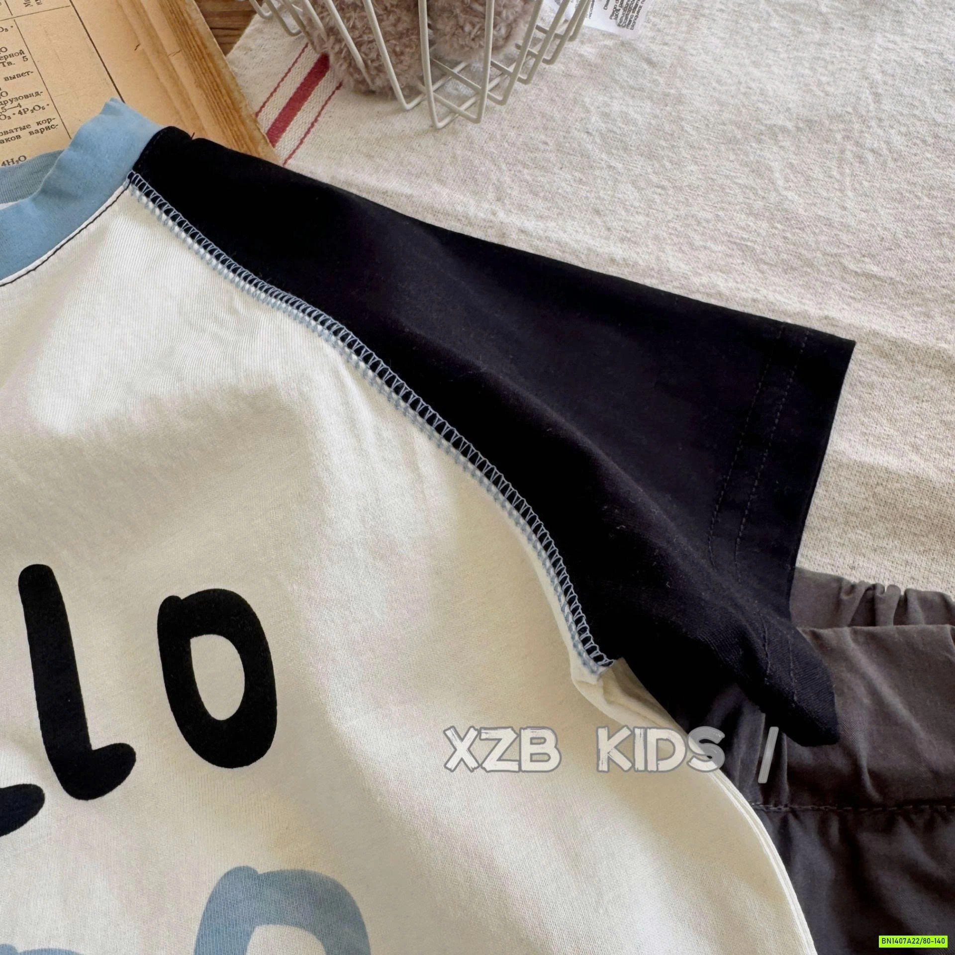 ÁO THUN HELLO PHỐI MÀU TAY