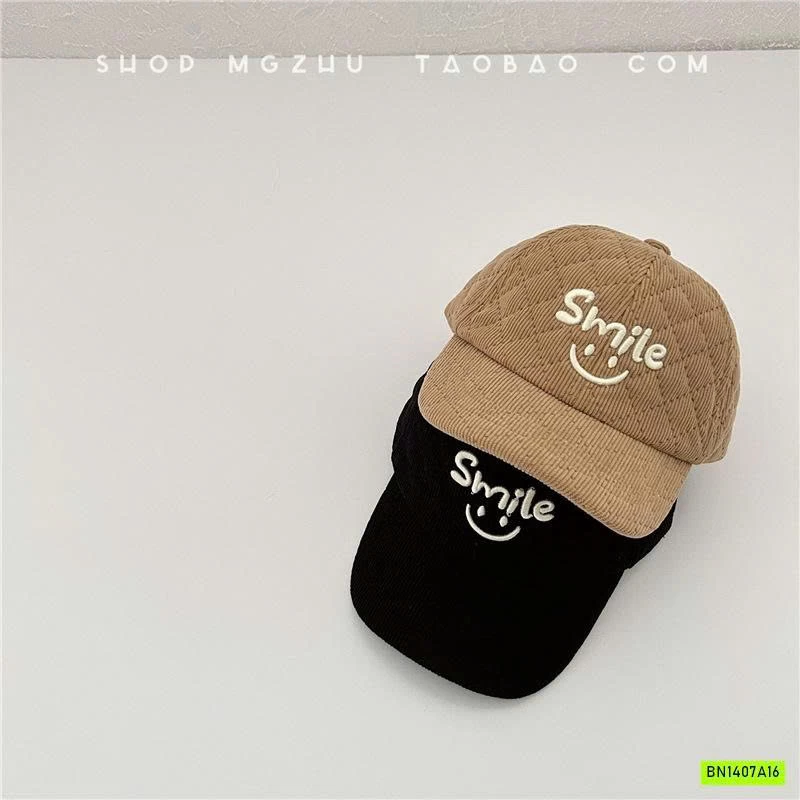 MŨ KẾT NHUNG TĂM SMILE