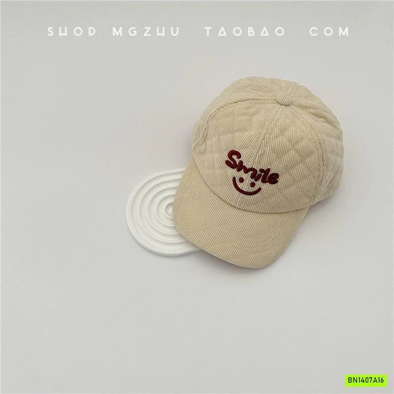 MŨ KẾT NHUNG TĂM SMILE