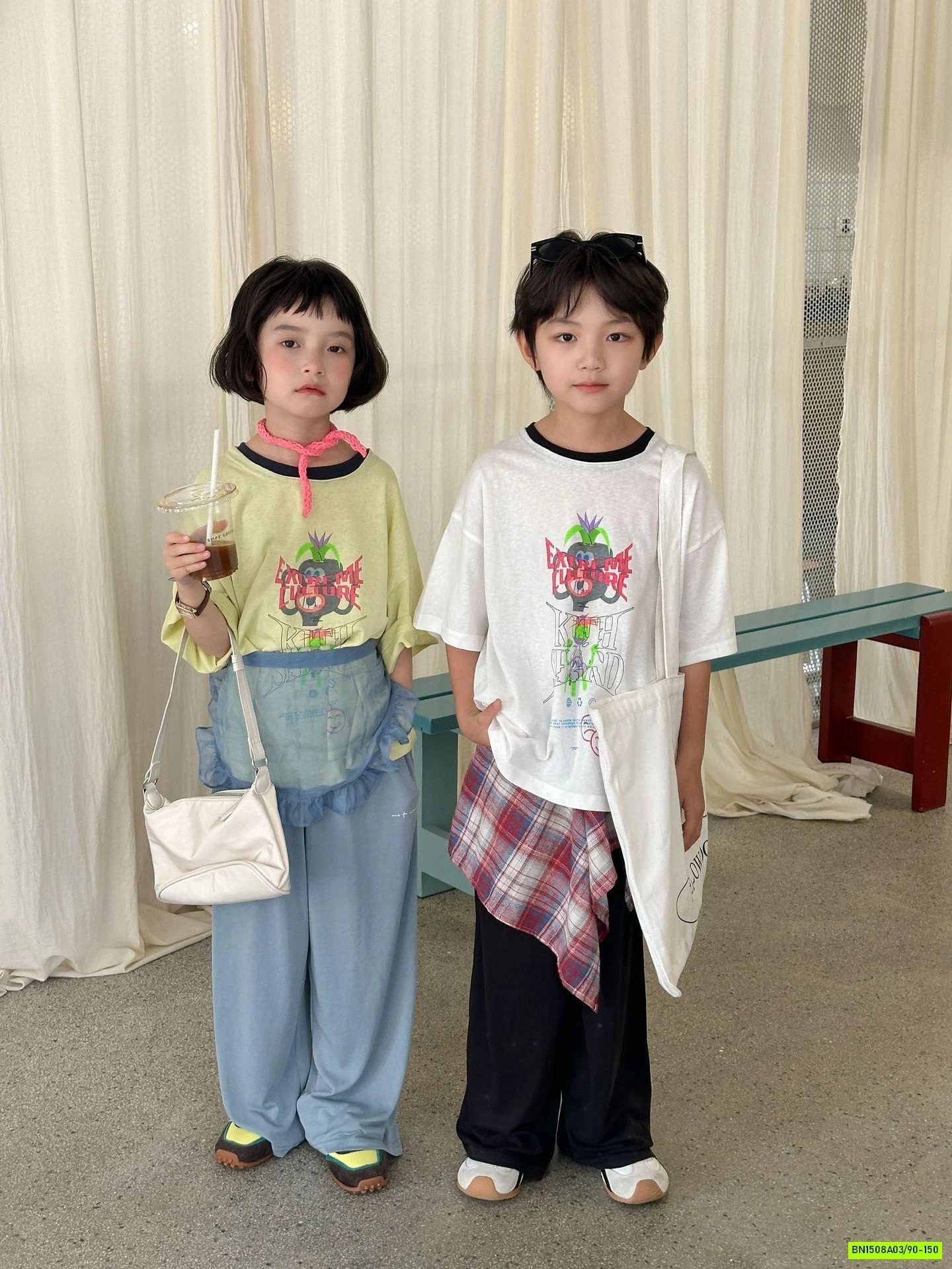 ÁO THUN IN HÌNH PHỐI VIỀN CỔ