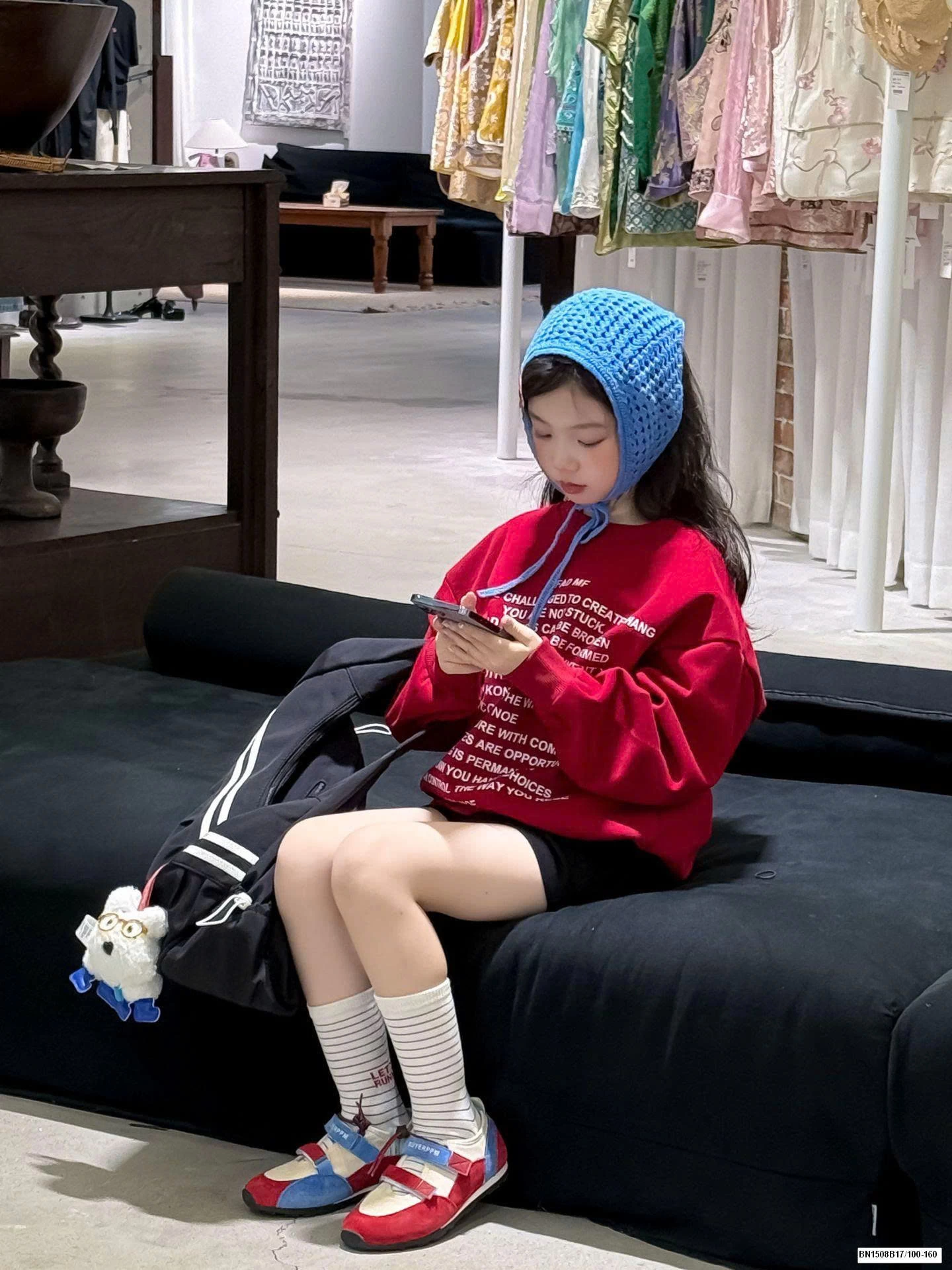 SET ÁO NỈ ĐỎ MIX QUẦN SHORT ĐEN