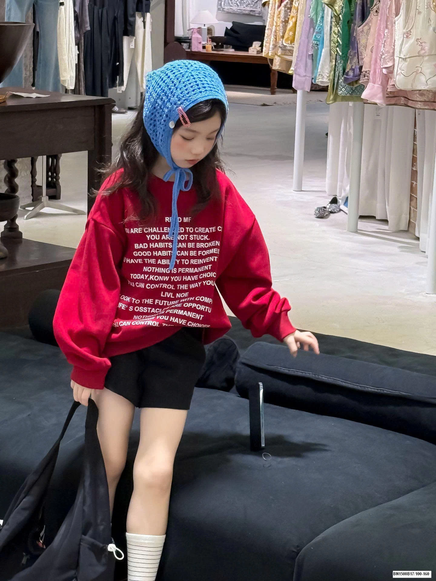 SET ÁO NỈ ĐỎ MIX QUẦN SHORT ĐEN