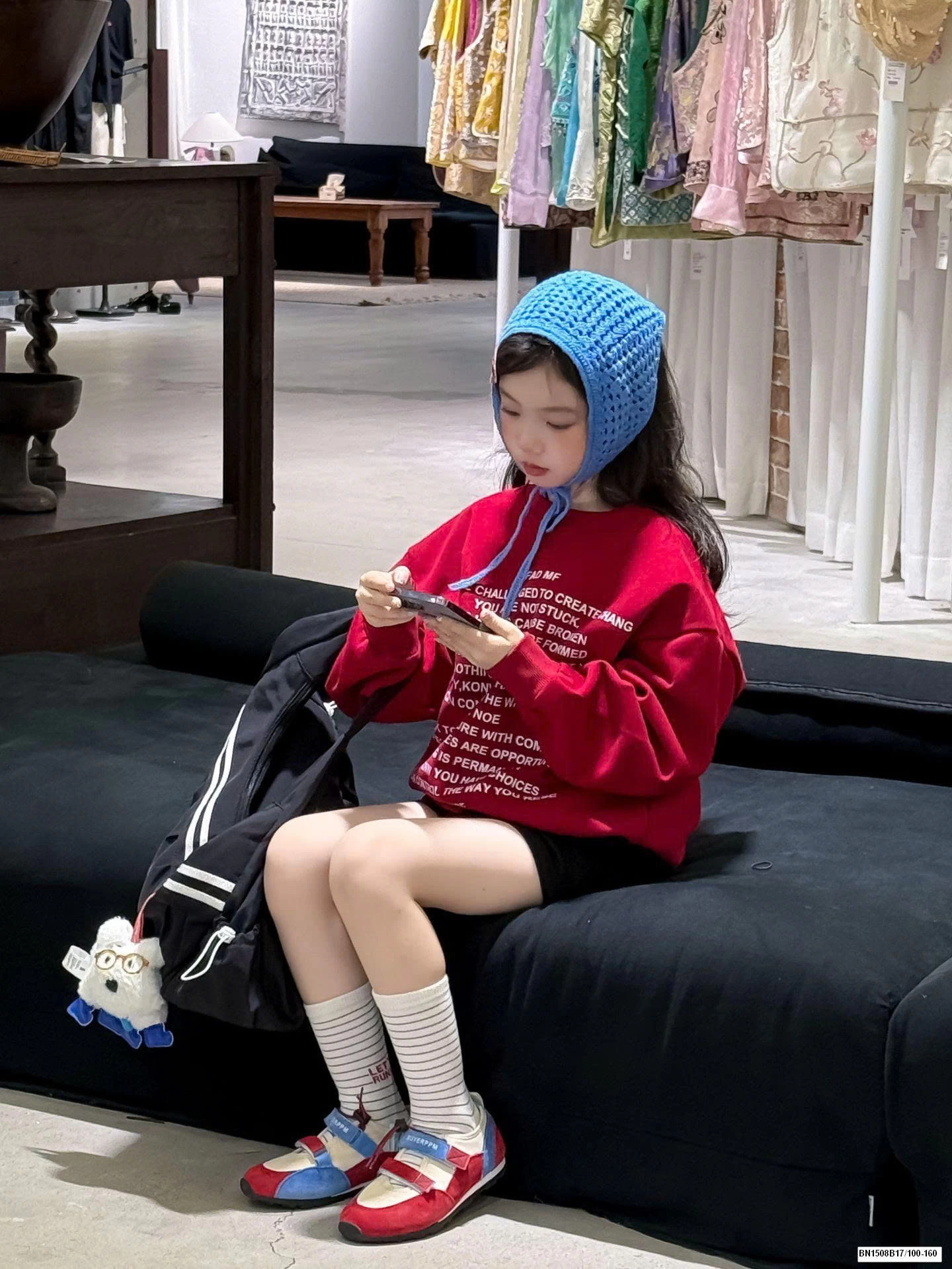 SET ÁO NỈ ĐỎ MIX QUẦN SHORT ĐEN