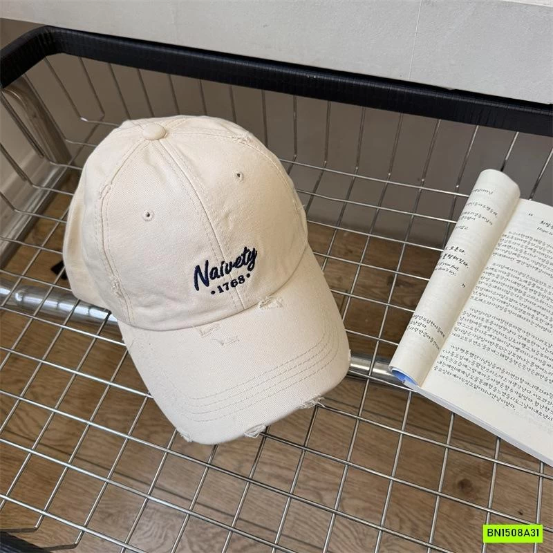 MŨ KẾT THÊU CHỮ VIỀN RÁCH CÁ TÍNH