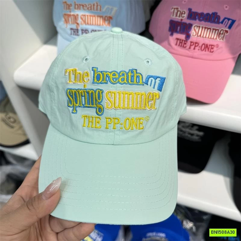 MŨ KẾT GIÓ THÊU CHỮ SẮC MÀU NỮ