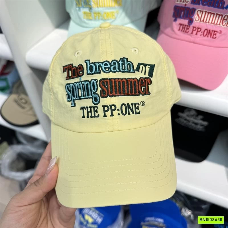 MŨ KẾT GIÓ THÊU CHỮ SẮC MÀU NỮ