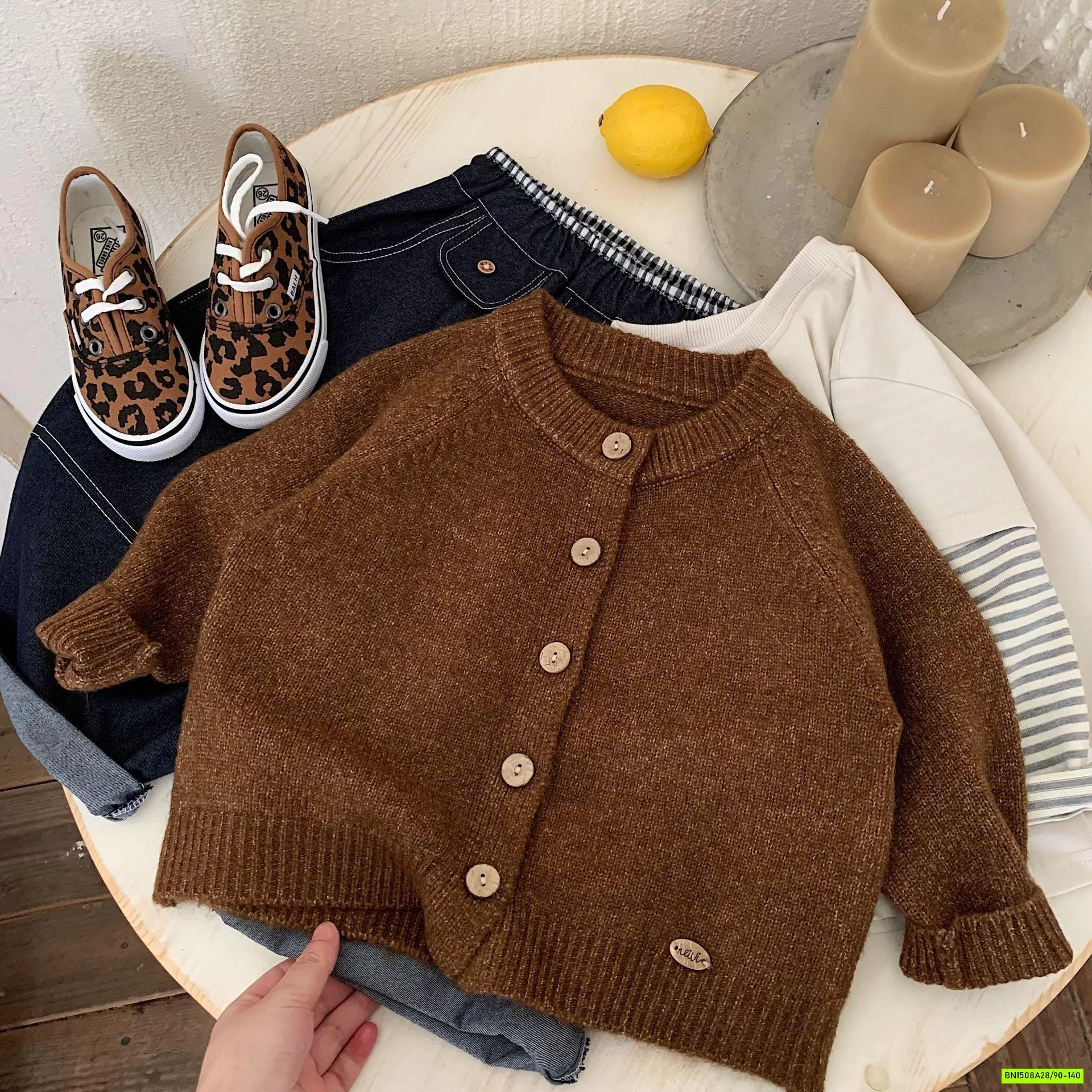 KHOÁC LEN NÂU VINTAGE