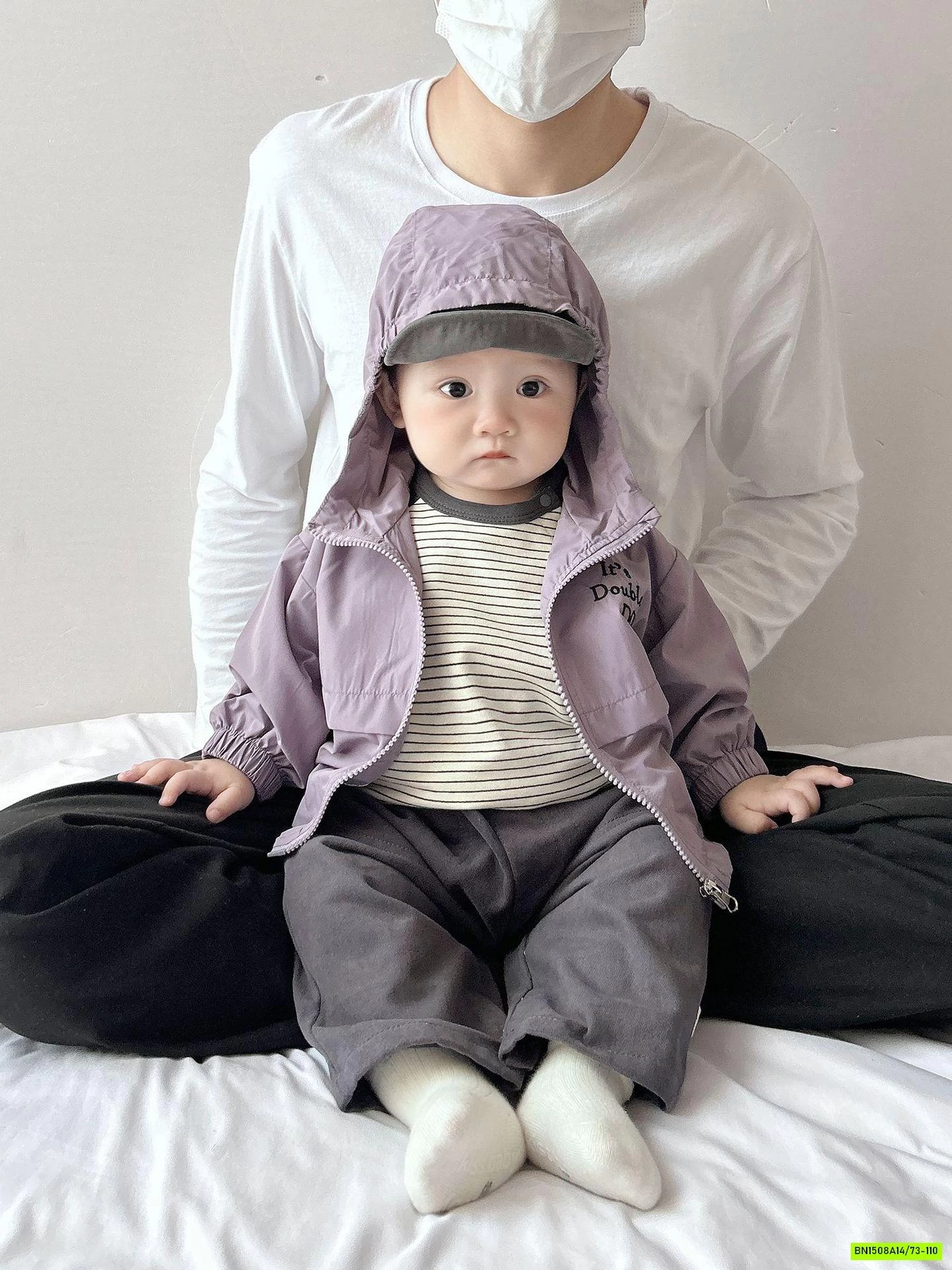 KHOÁC GIÓ LIỀN MŨ SIZE NH