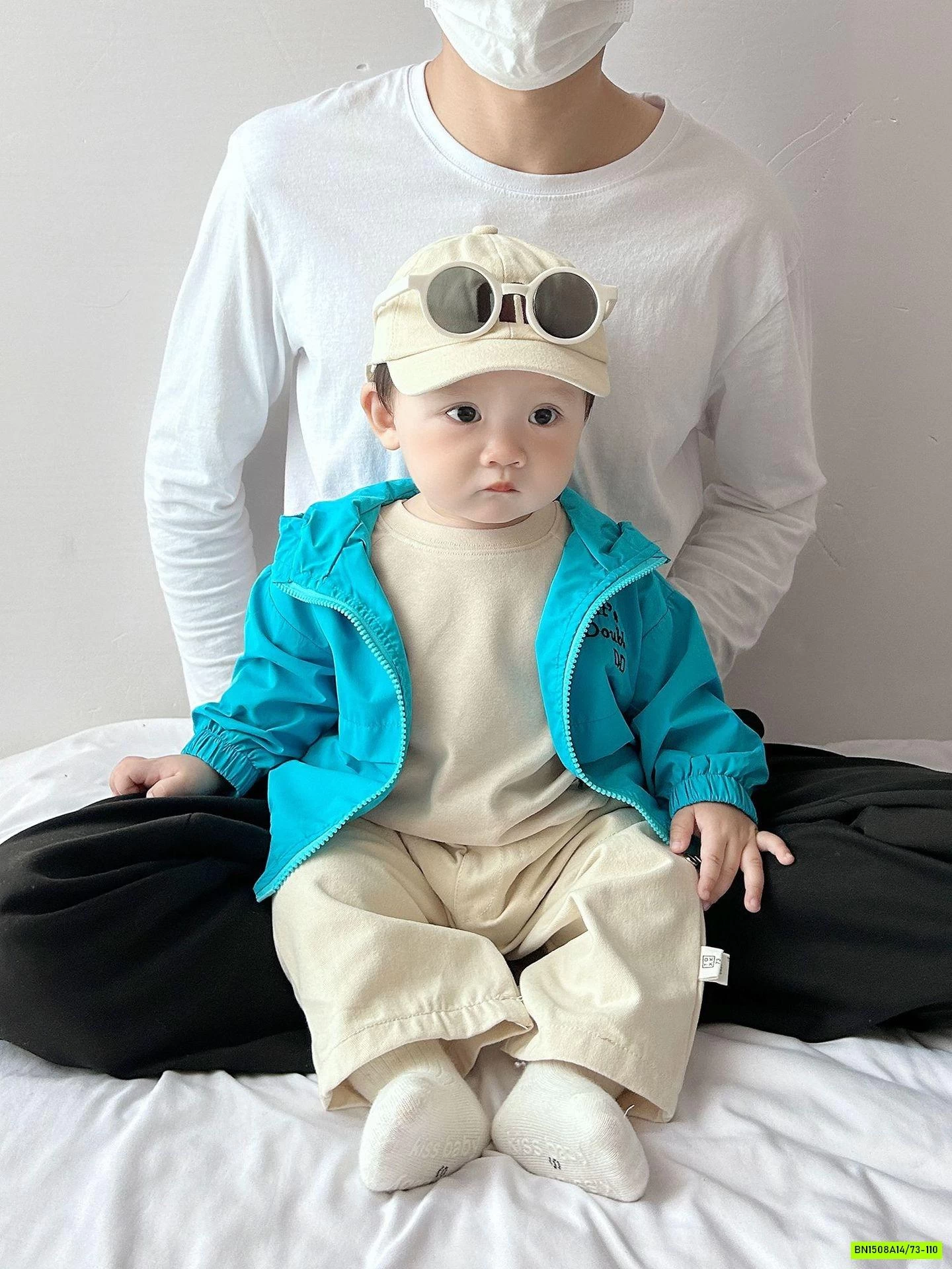 KHOÁC GIÓ LIỀN MŨ SIZE NH