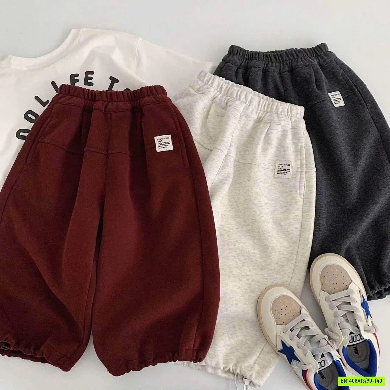 JOGGER NỈ GẮN MÁC