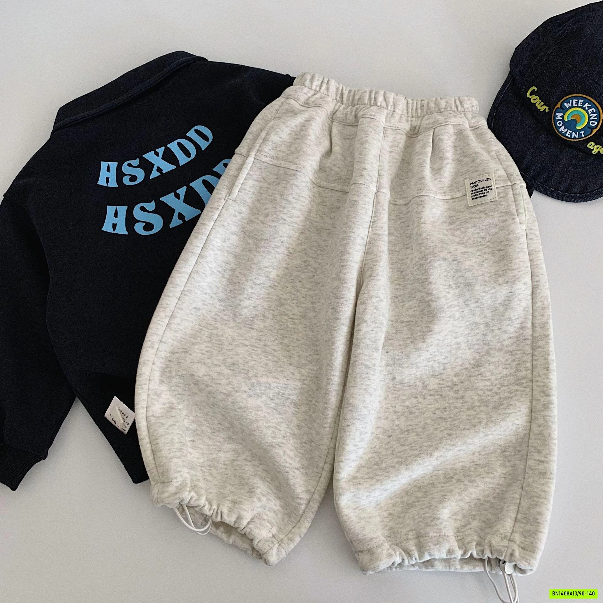JOGGER NỈ GẮN MÁC