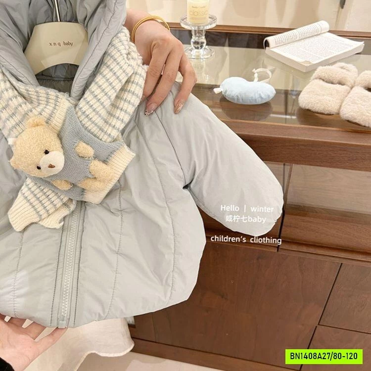 KHOÁC PHAO XANH KÈM KHĂN GẤU