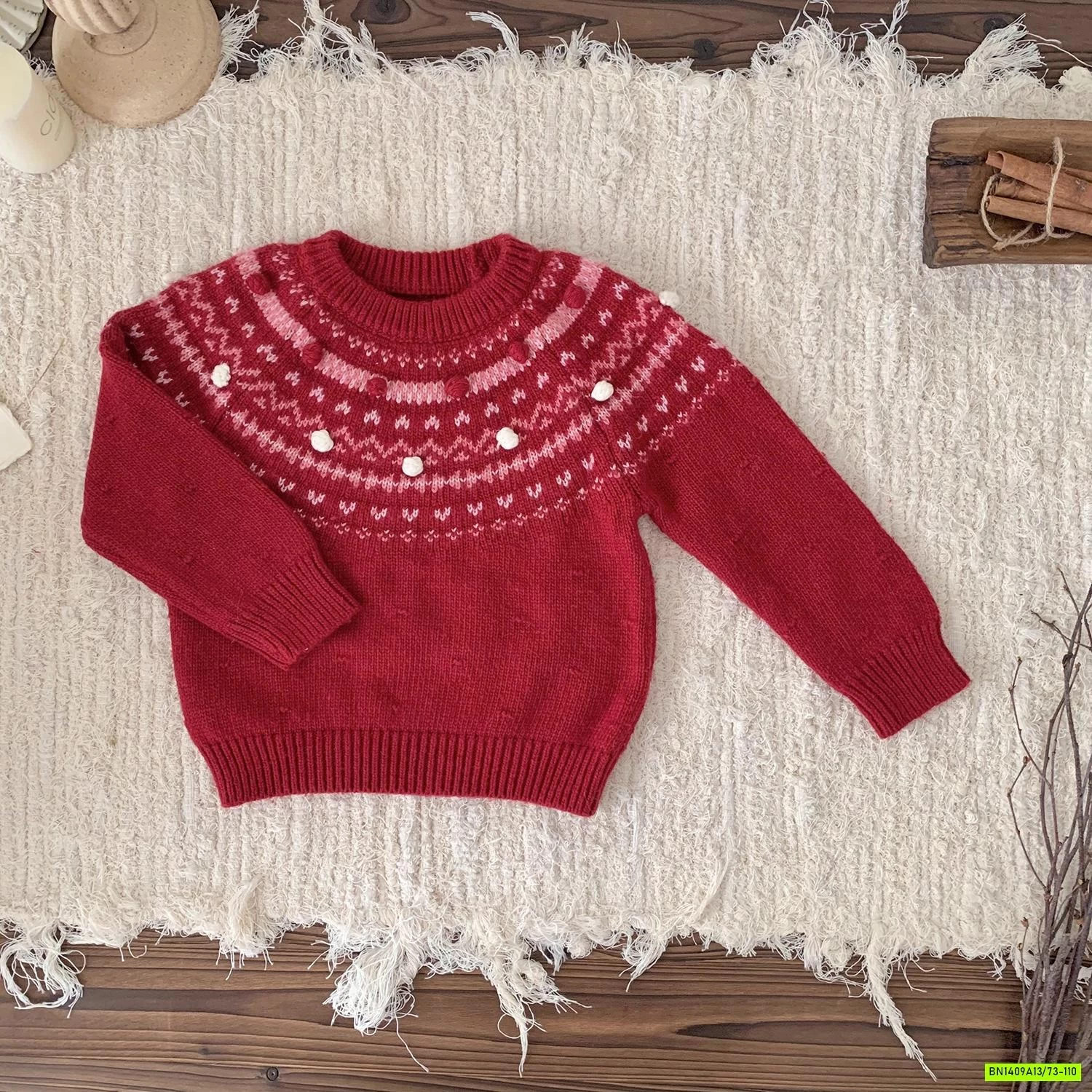 ÁO LEN ĐỎ HỌA TIẾT