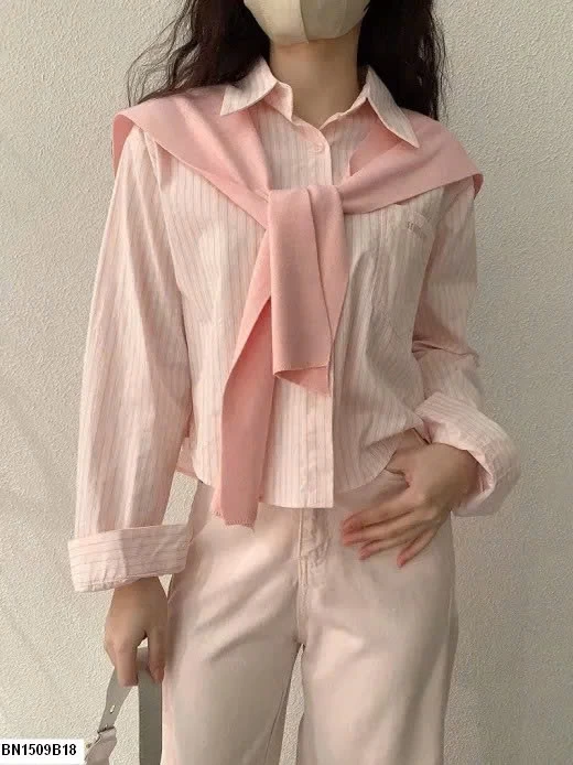 ÁO SƠ MI KẺ KÈM KHĂN SIÊU XINH