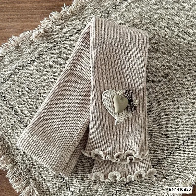 QUẦN LEGGING TIM CHÂN BÈO BG