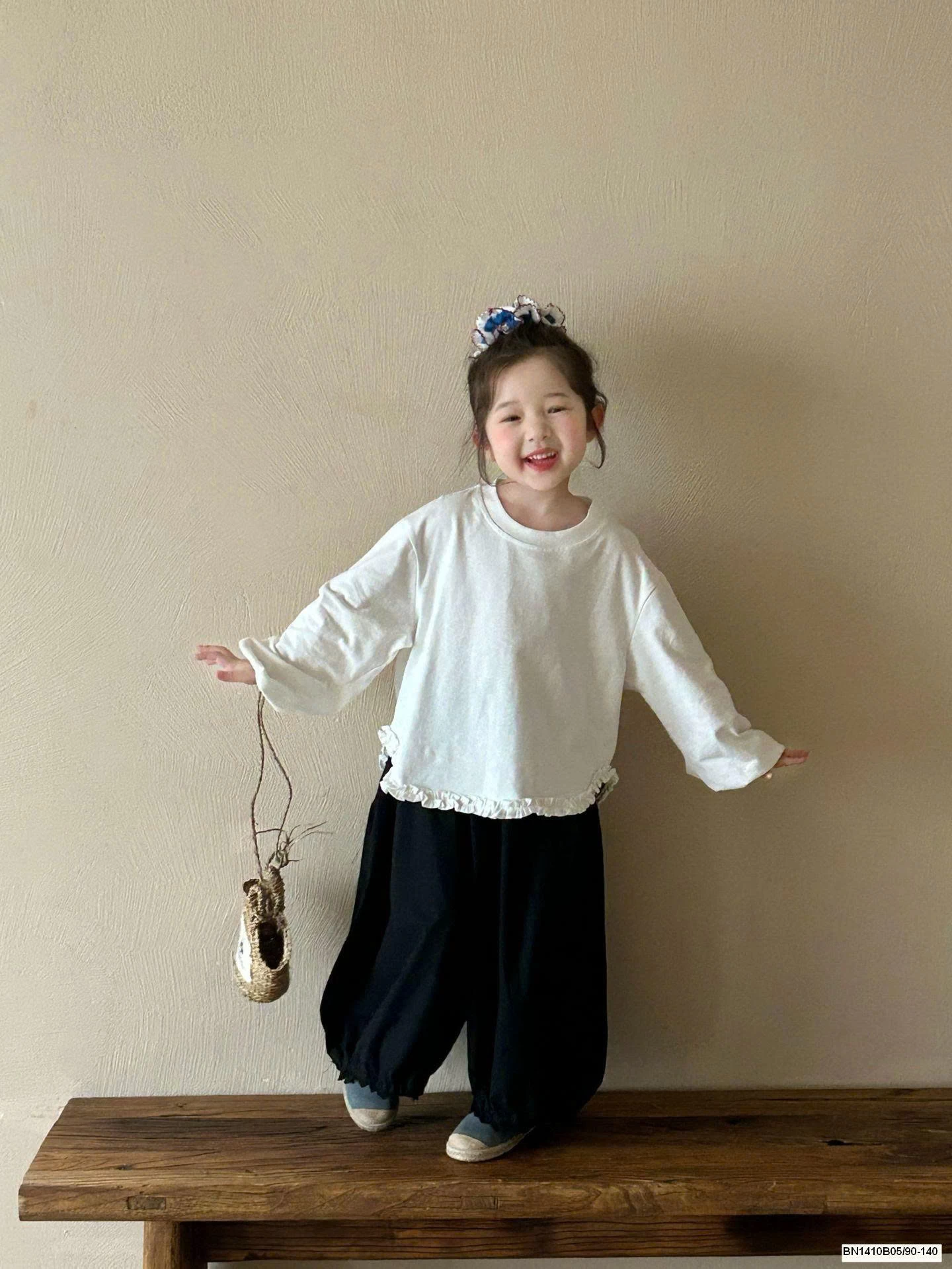 ÁO THUN DÁNG RỘNG VẠT TÔM MIX QUẦN ỐNG RỘNG