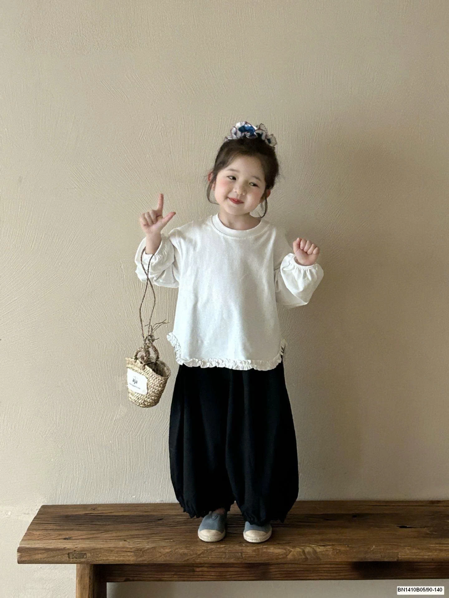 ÁO THUN DÁNG RỘNG VẠT TÔM MIX QUẦN ỐNG RỘNG