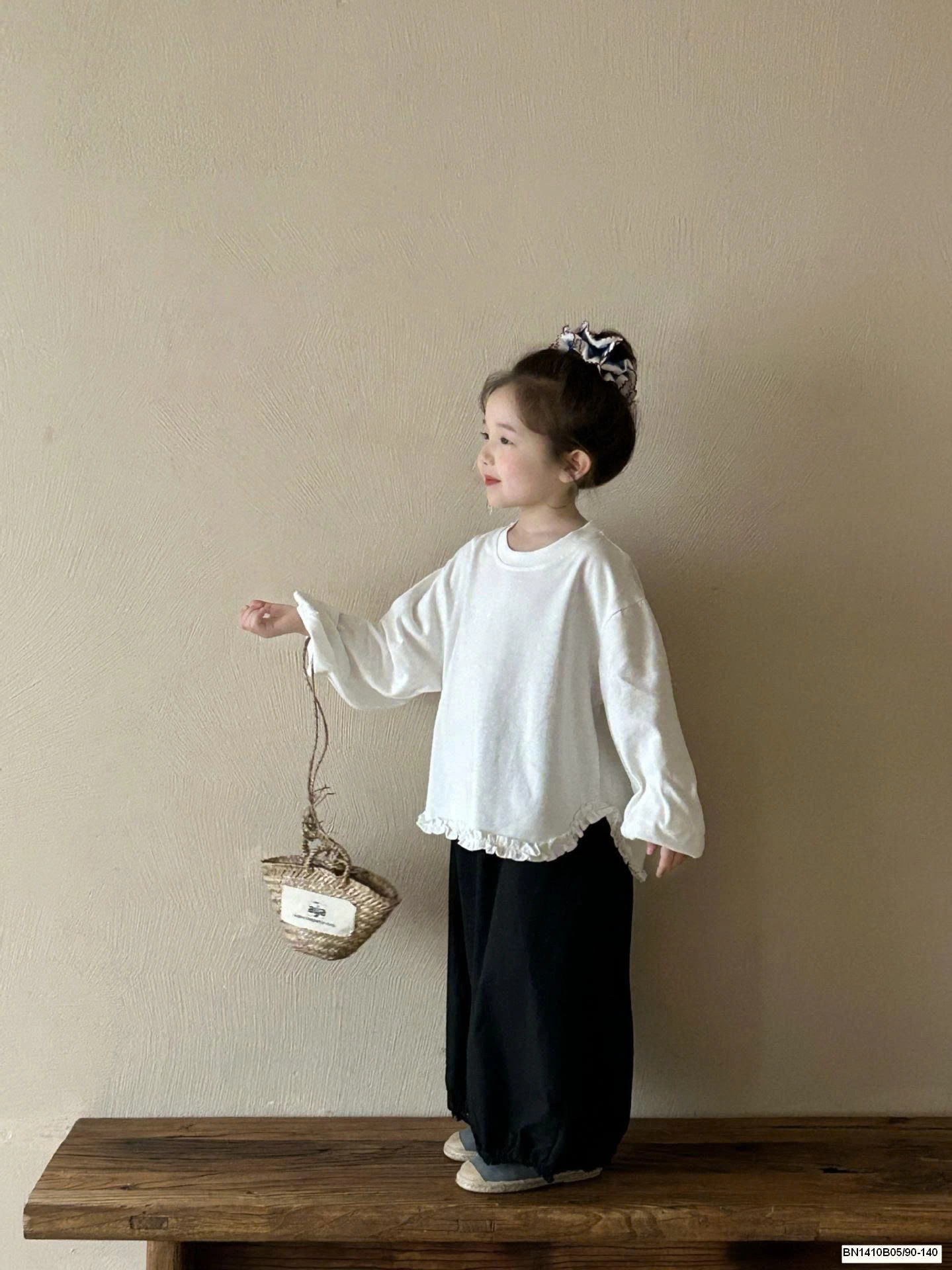 ÁO THUN DÁNG RỘNG VẠT TÔM MIX QUẦN ỐNG RỘNG