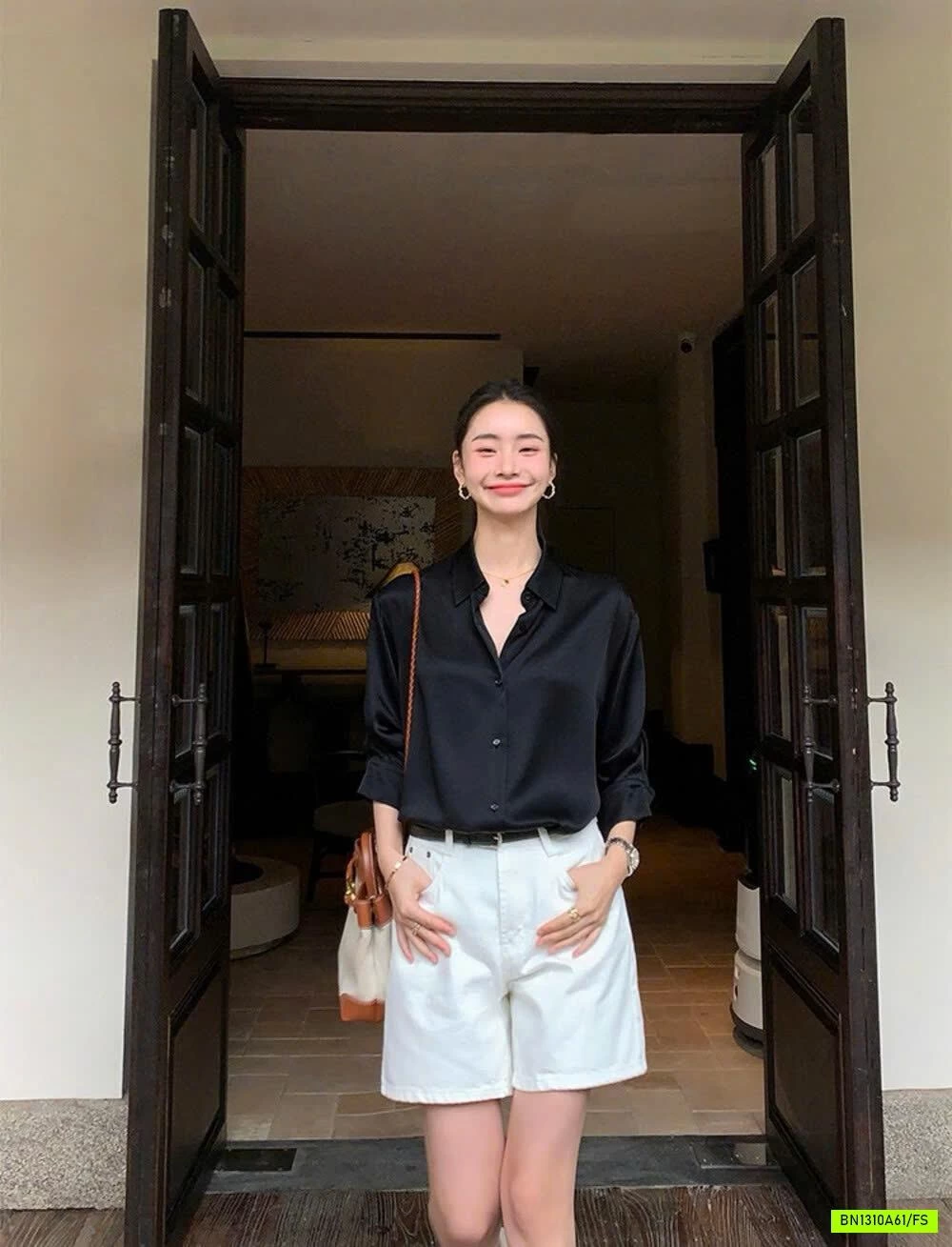 SƠ MI LỤA TAY RÚT CÁCH ĐIỆU WGWE7604