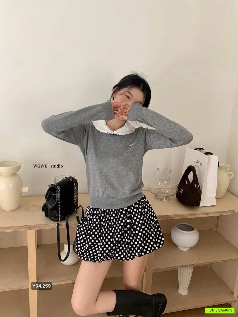 ÁO LEN CỔ SEN WGWE7131