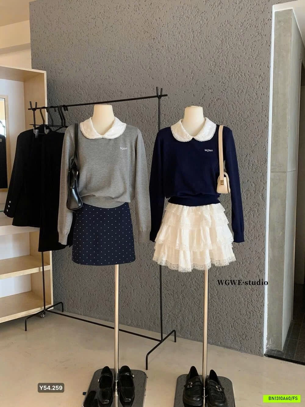 ÁO LEN CỔ SEN WGWE7131