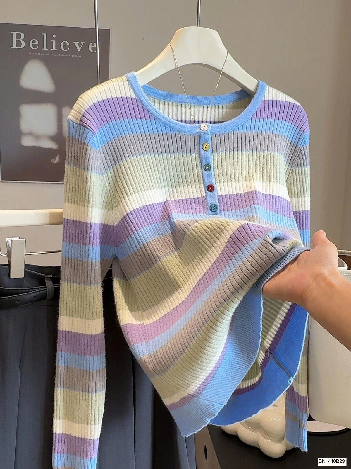 ÁO LEN KẺ NGANG CÚC MÀU