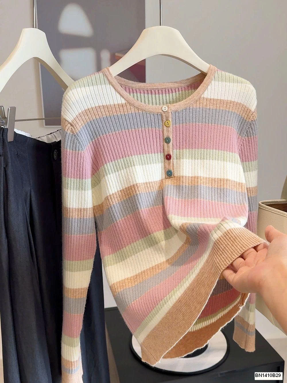 ÁO LEN KẺ NGANG CÚC MÀU